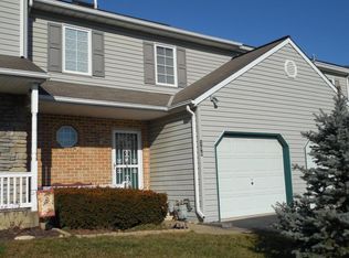 106 Parklawn Ct, Lancaster, PA 17601