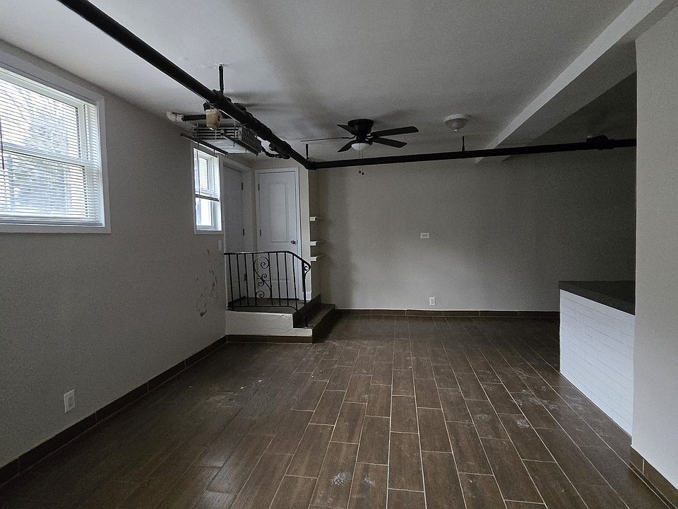 1st image of 4047 N Mozart St APT G