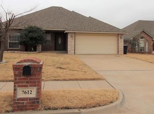 7612 Harold Dr, Yukon, OK 73099