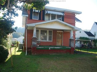 2016 Jefferson Blvd, Point Pleasant, WV 25550