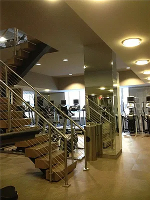 Rented by R New York | media 35