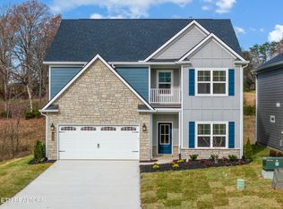 1808 Melton Meadows Dr, Maryville, TN 37803