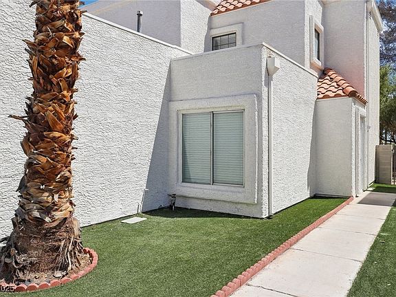 3rd image of 3132 Centavo Dr
