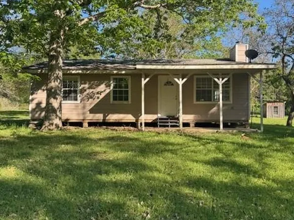 1270 Hidden Valley Rd, Livingston, TX 77351