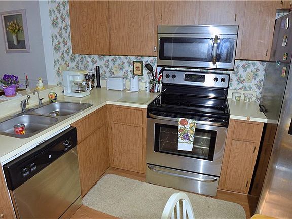 5th image of 6300 S Pointe Blvd APT 220