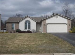 5870 Country Trl, Youngstown, OH 44515