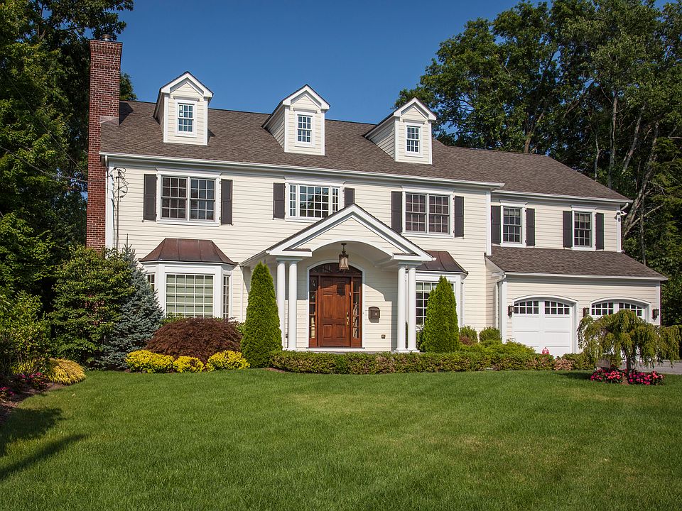 1st image of 3 Hillview Dr