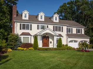 3 Hillview Dr, Scarsdale, NY 10583