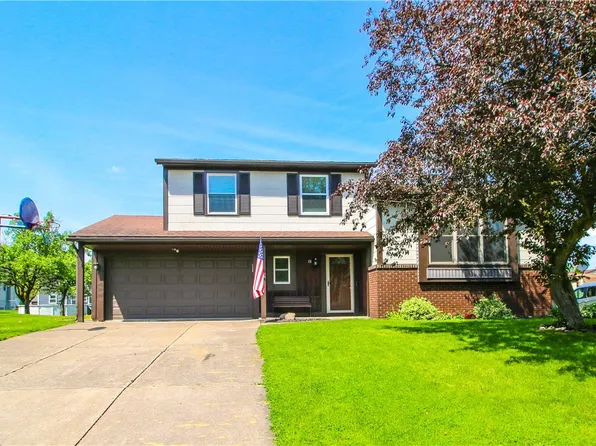 18 Woodshire Ln, Rochester, NY 14606