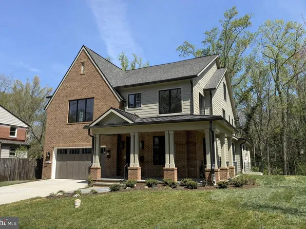 7601 Maryknoll Ave, Bethesda, MD 20817