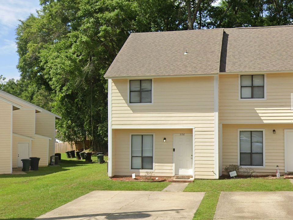 1st image of 2136 Continental Ave
