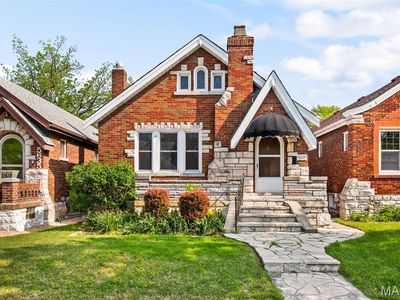 5633 Walsh St, Saint Louis, MO, 63109