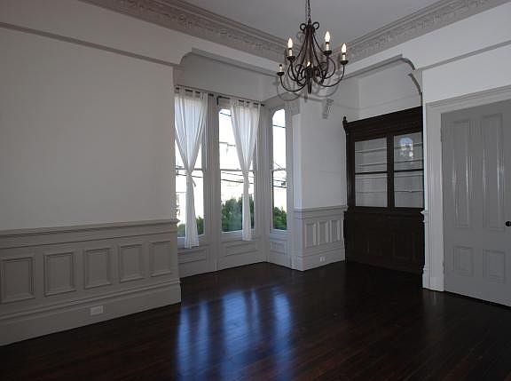 2nd image of 296 Divisadero St