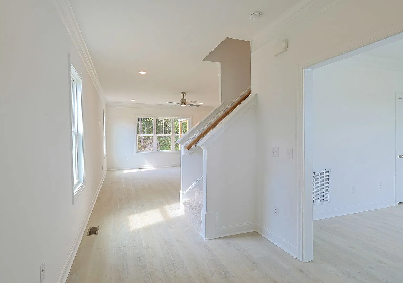 New Listing- New Property With 4 Bedrooms, 3.5 Bath, Country Living — Photo 3