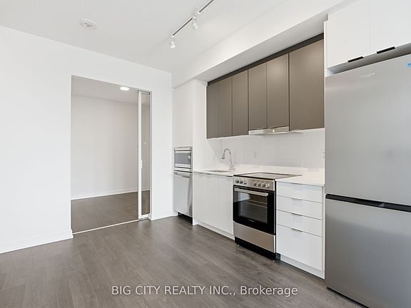 4th image of 9763 Markham Rd #2108