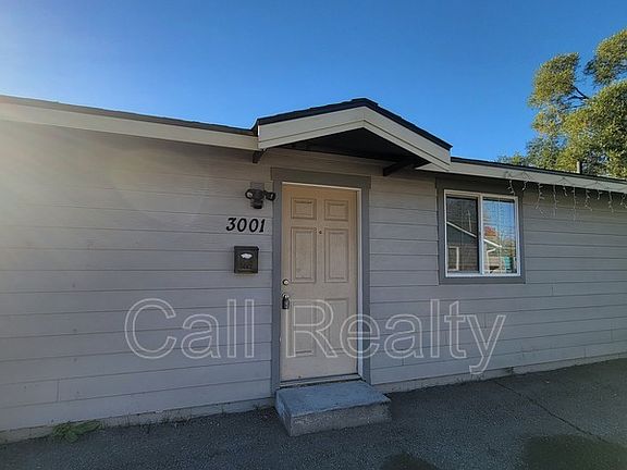 2nd image of 3001 E 4th Ave