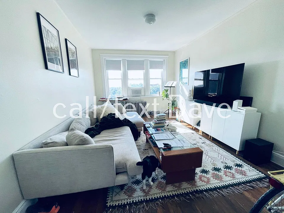 1810 Commonwealth Ave #33