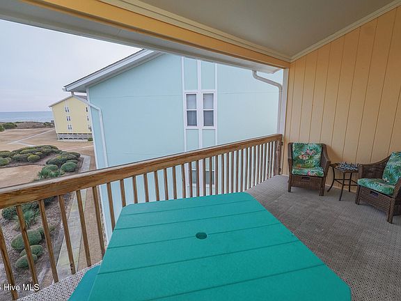 3rd image of 918 N New River Drive #431