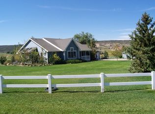 19677 6575th Rd, Montrose, CO 81403