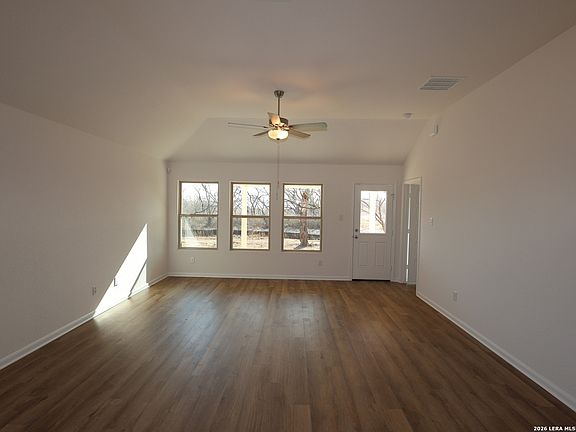 5th image of 318 Jordans Estate