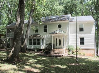 108 Forest Oaks Dr, Forest, VA 24551