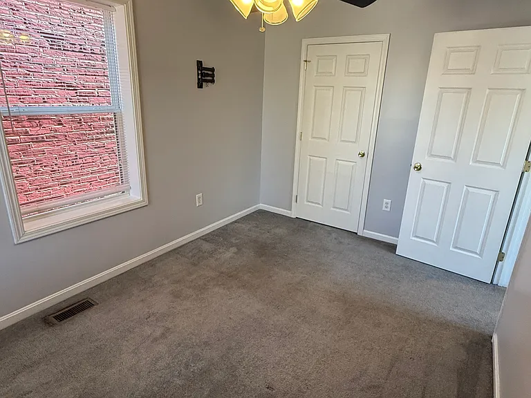 809 Isabella St — Photo 17