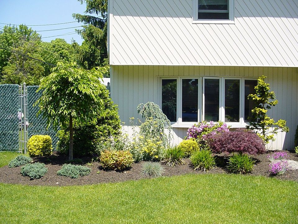 Left front of property