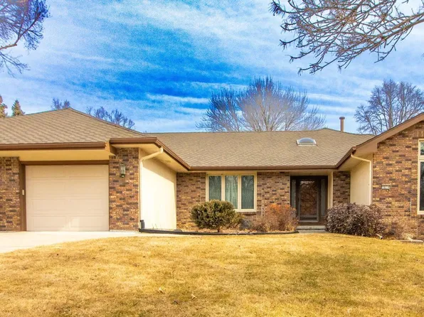 16114 Grover St, Omaha, NE 68130