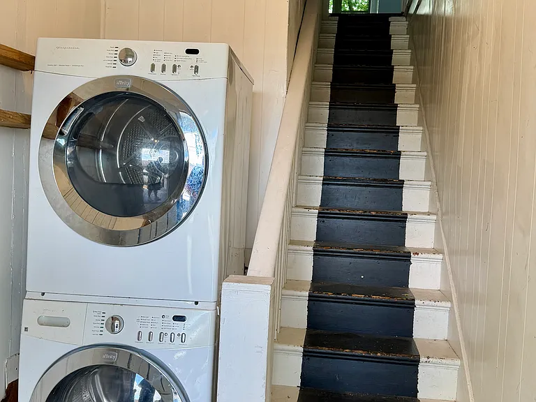 110 Garland Ave #A — Photo 9