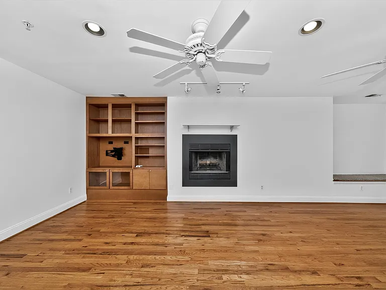 2801 Connecticut Ave NW #15 — Photo 13