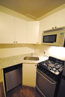 Rented by Bold New York | media 45