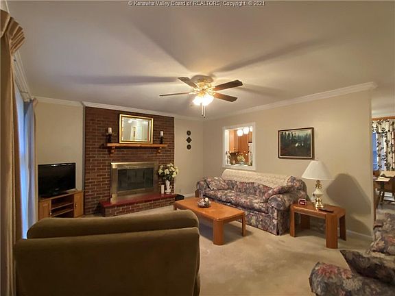 3rd image of 70 Brookwood Blvd
