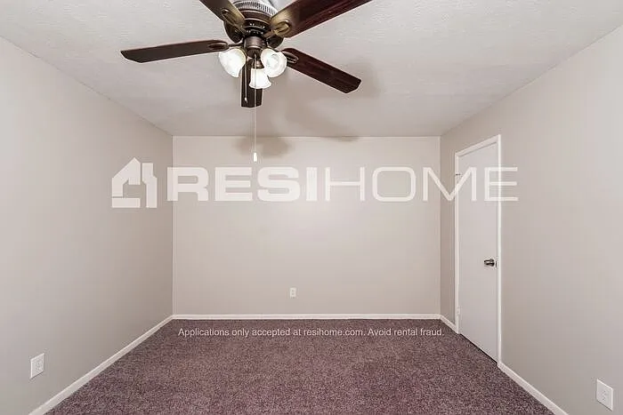 5253 Goldmar Dr — Photo 9
