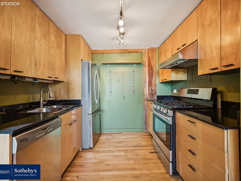 2650 W Belden Ave #38-J — Photo 8