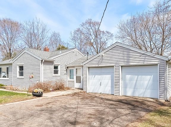 2nd image of 7404 Girard Ave N