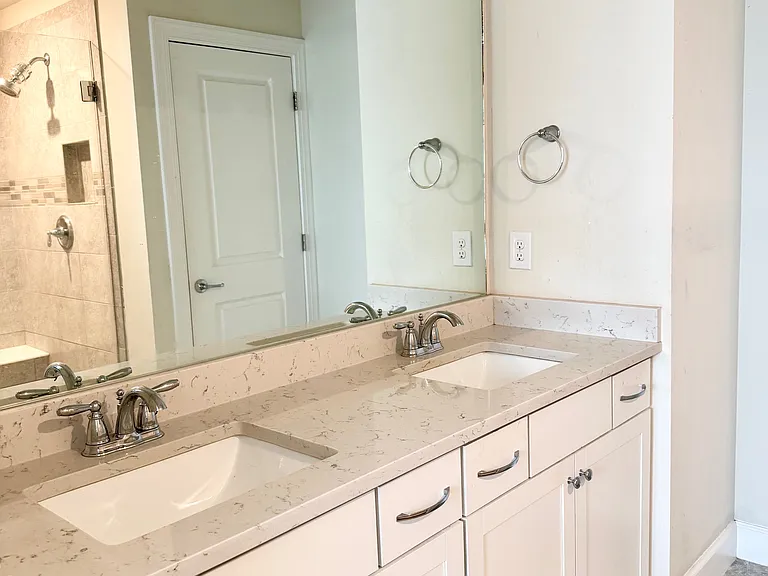 12005 Cranston Way — Photo 6