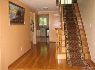 32 Brussel Dr, New Hyde Park, NY 11040