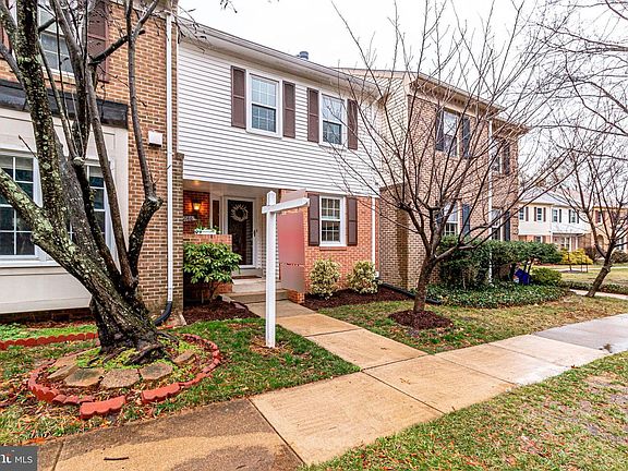 2nd image of 6086 Crown Royal Cir