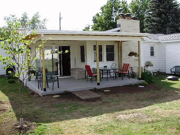 3rd image of 3403 Davison Ave