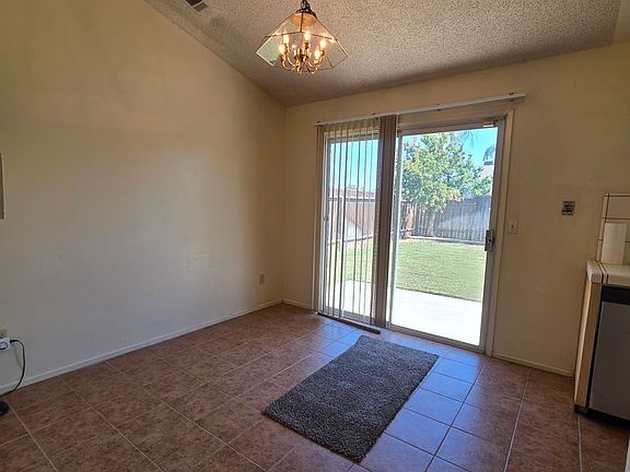 4th image of 6600 Hazelnut Ct