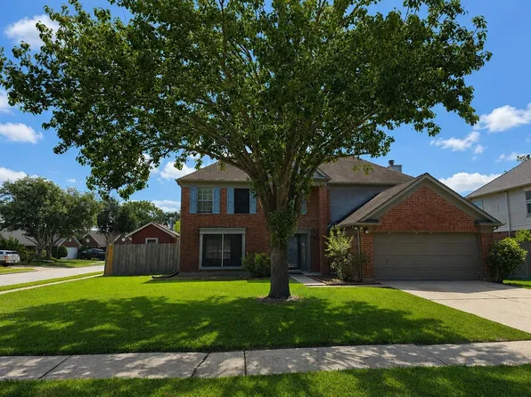 3901 Spring Garden Dr, Pearland, TX 77584
