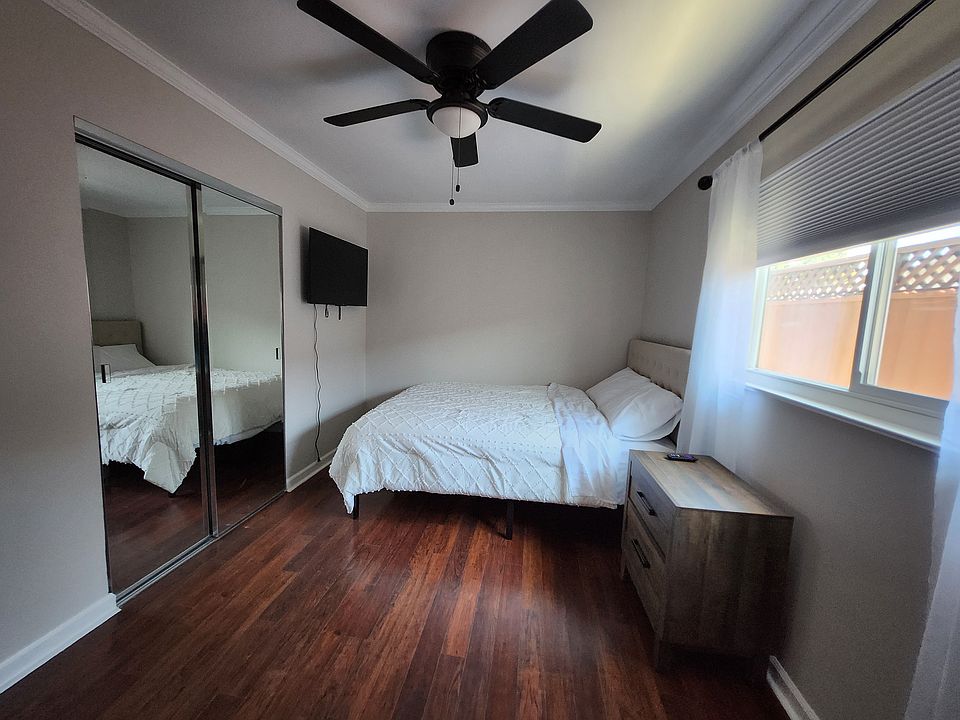 1st image of 3011 Franela Dr #1