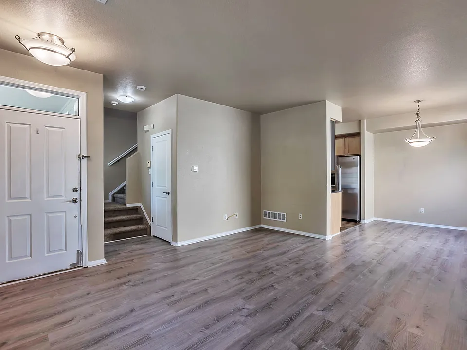 9278 W 107th Pl