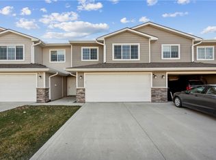 713 NE Macey Way, Waukee, IA 50263