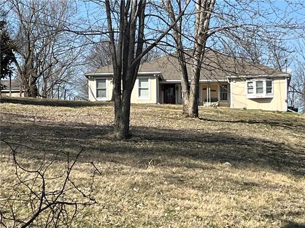 9416 E 43rd St, Kansas City, MO 64133