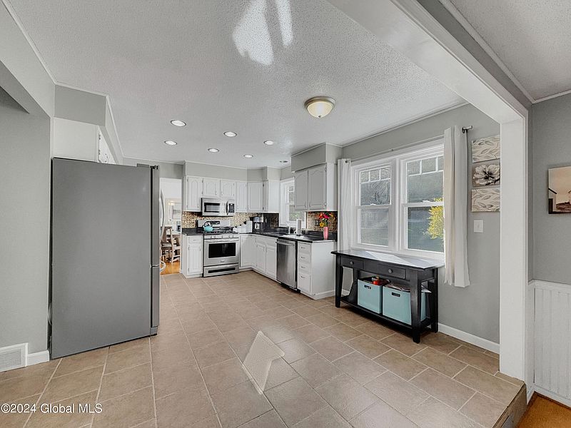 5th image of 7 Timmons Lane