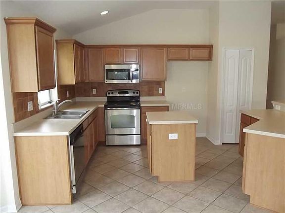 5th image of 1821 Raven Glen Dr