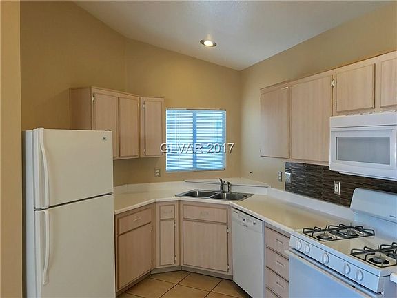 5th image of 5104 Crystal Breeze Ln