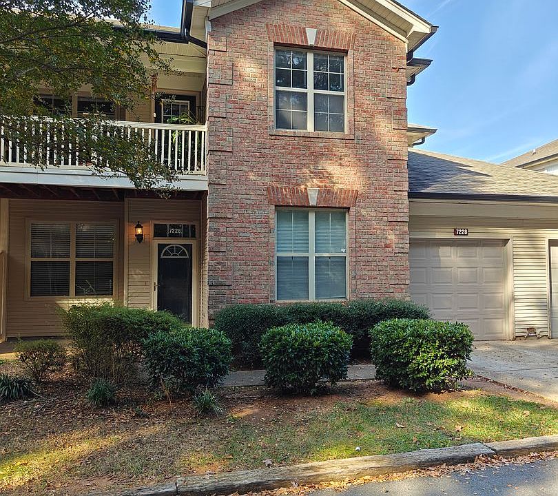 1st image of 7228 Michaels Landing Dr