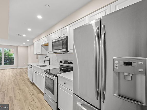3rd image of 2134 N 19th St #2